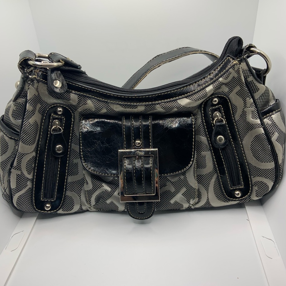 beautiful vintage purse
